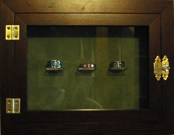 The display of the three rings